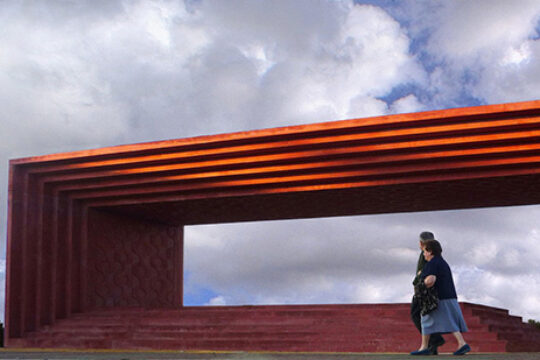 #18 עיצוב אנדרטאות